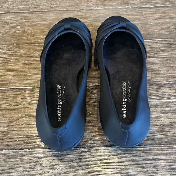 Black Micro Leather ‘Fall’ Flat Wide - Picture 3 of 5